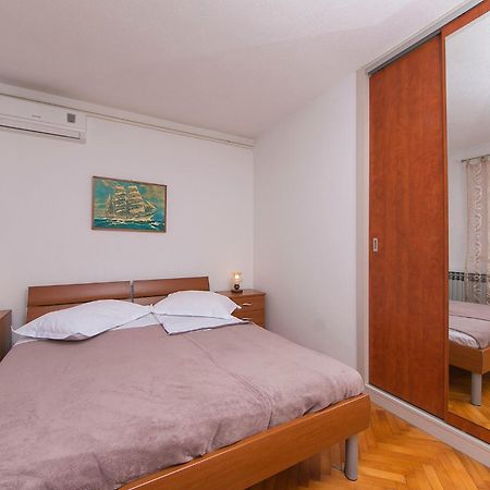 Apartments By The Sea Brela, Makarska - 20778 Habitación foto