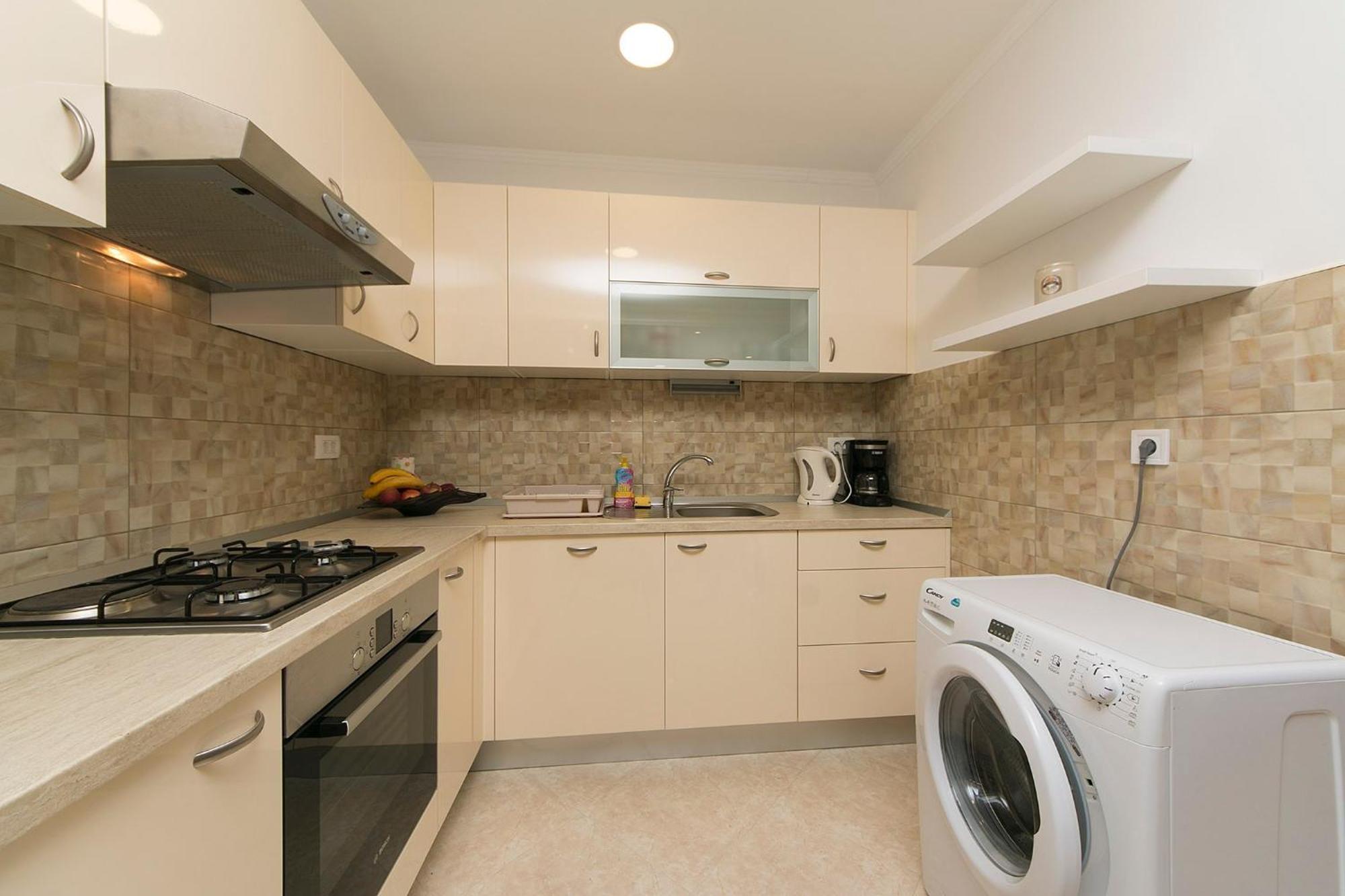 Apartments By The Sea Brela, Makarska - 20778 Habitación foto