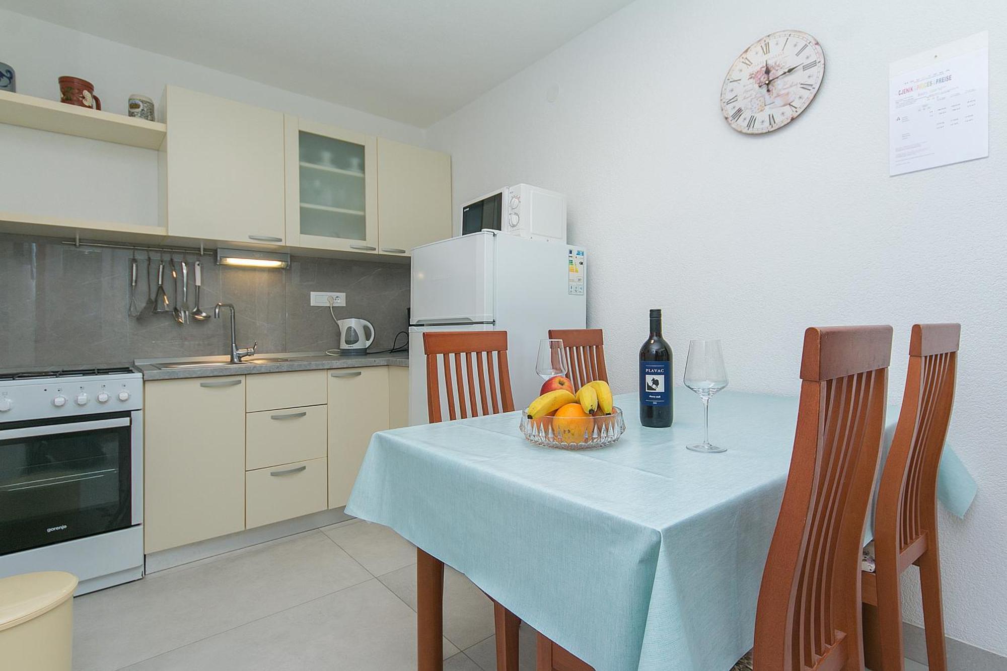 Apartments By The Sea Brela, Makarska - 20778 Habitación foto